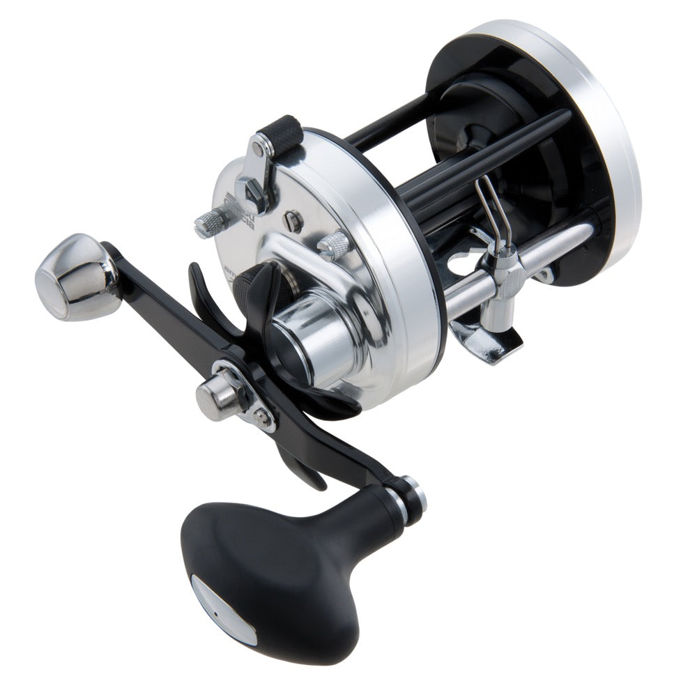ABU GARCIA Ambassadeur 7000 Round Reel