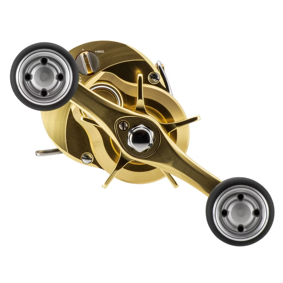 SHIMANO Calcutta Conquest MD Baitcasting Reel