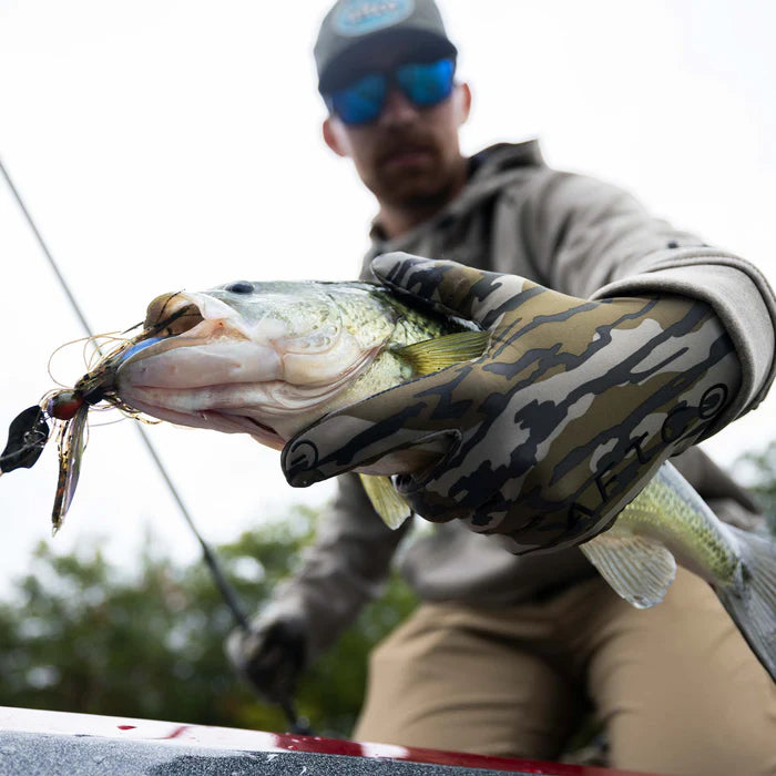 AFTCO Helm Fishing Glove- Black