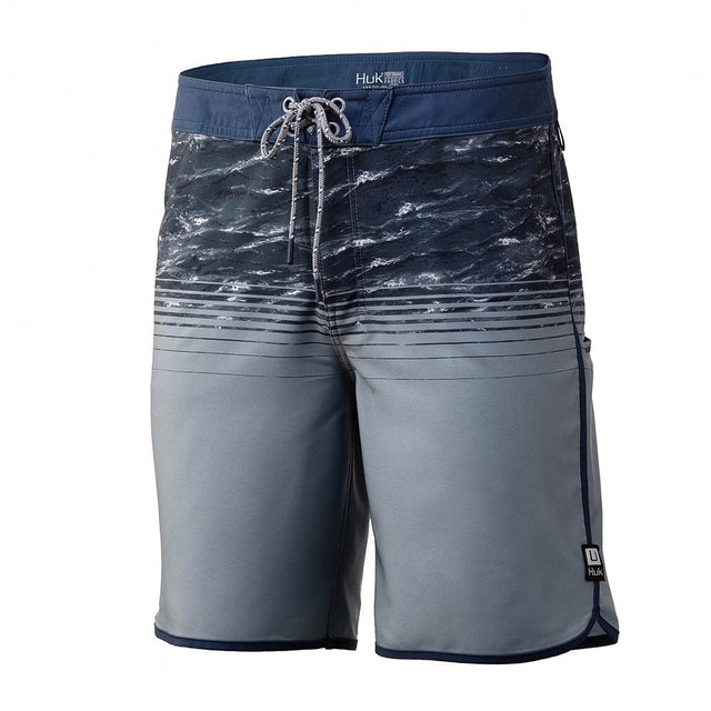 Huk Men's Classic 20" Boardshort Soild - Sargasso Sea