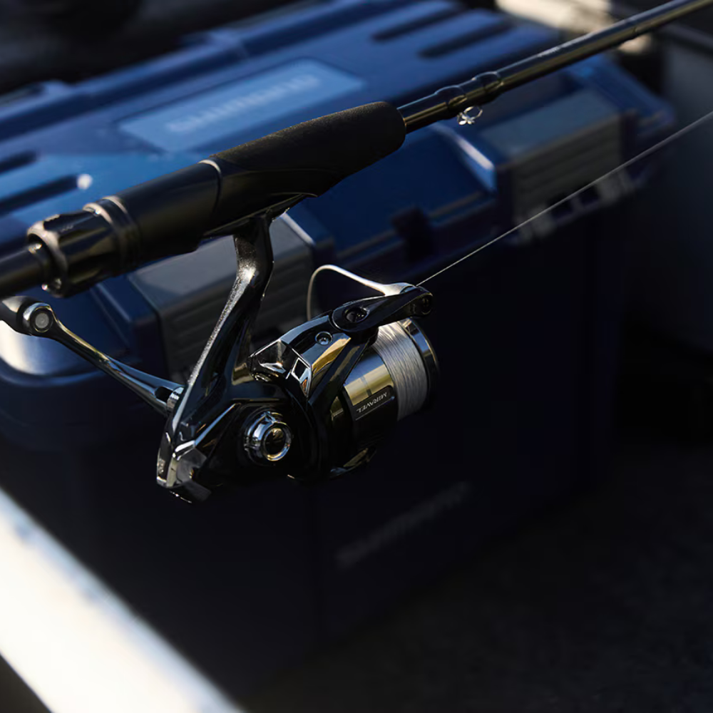 SHIMANO Miravel C3000HG A