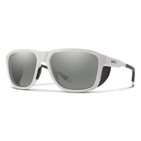 SMITH Embark White | Hi Viz ChromaPop Polarised Platinum Mirror