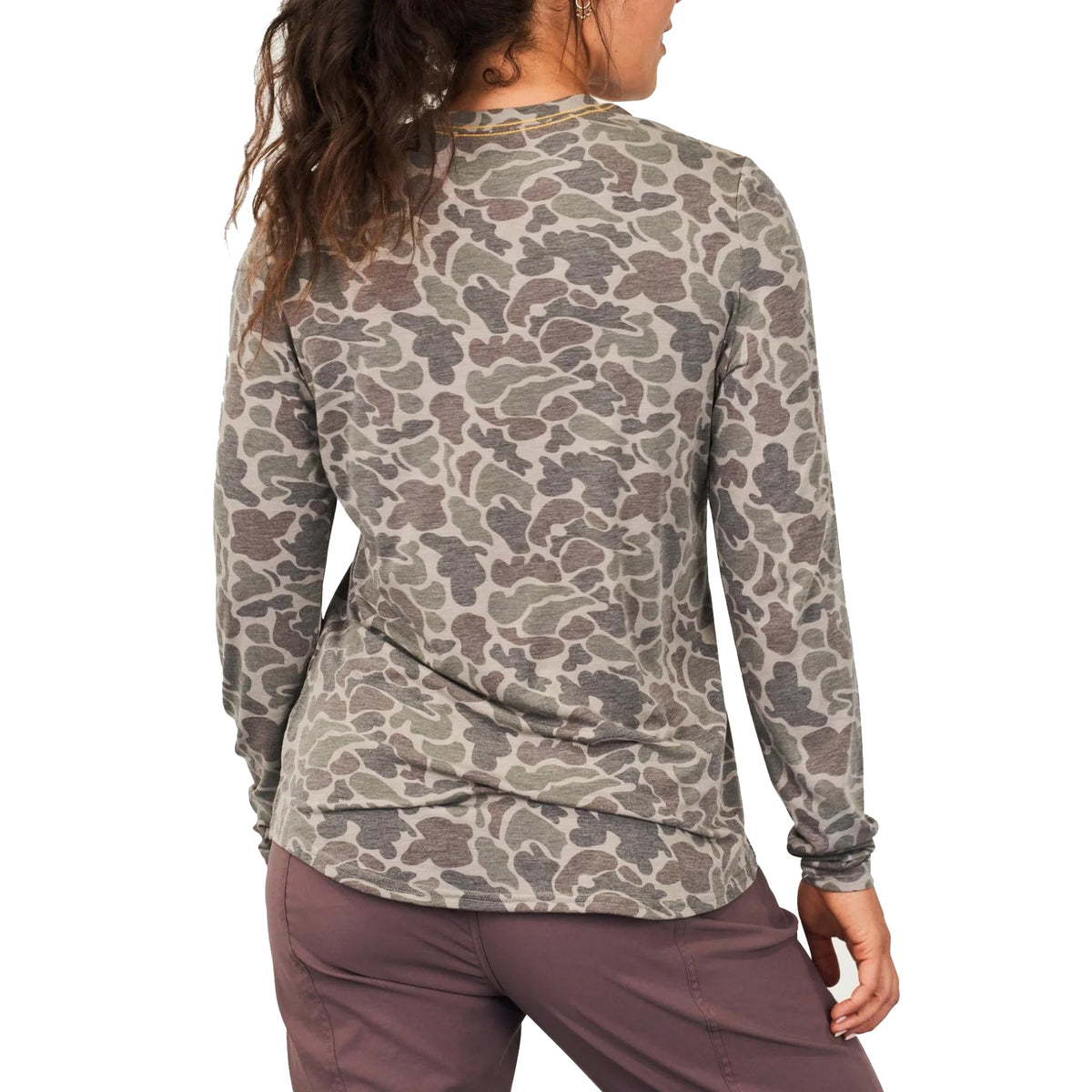 Marsh Wear Women&#39;s Buxton Hagood Long Sleeve Performance Crew