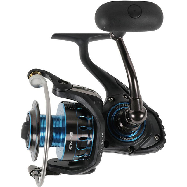 Daiwa Saltist Spin 4500