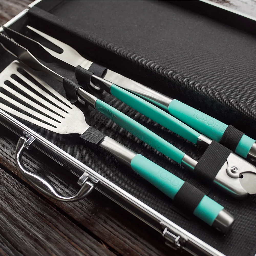 Toadfish Ultimate Grill Set with Carrying Case - Tongs, Spatula, Fork